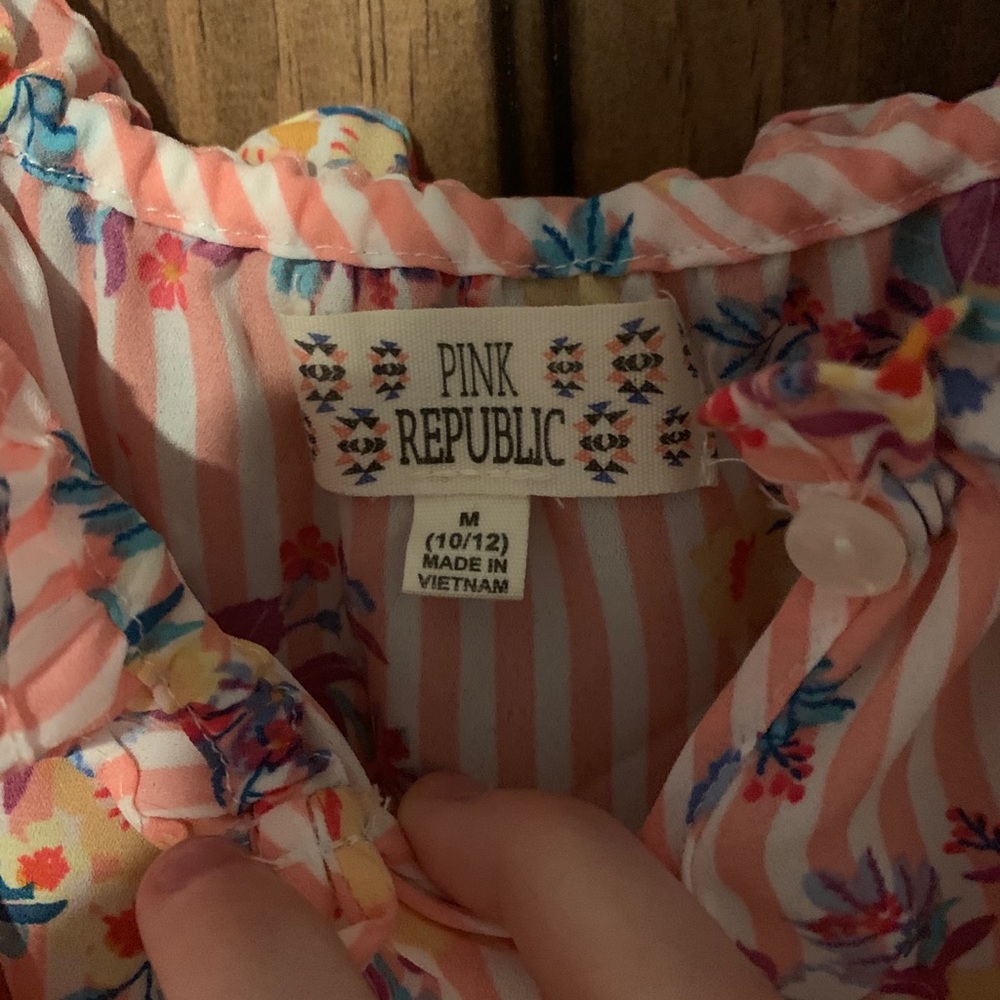 Pink republic - Picture 2 of 3